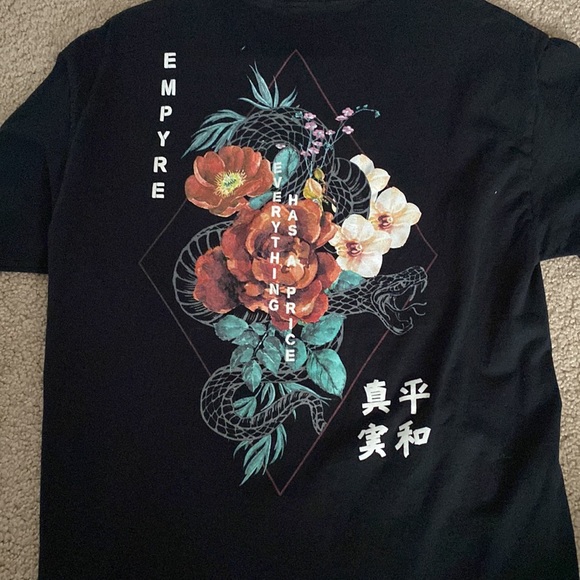 Zumeiz/ empyre black tee - Picture 5 of 5